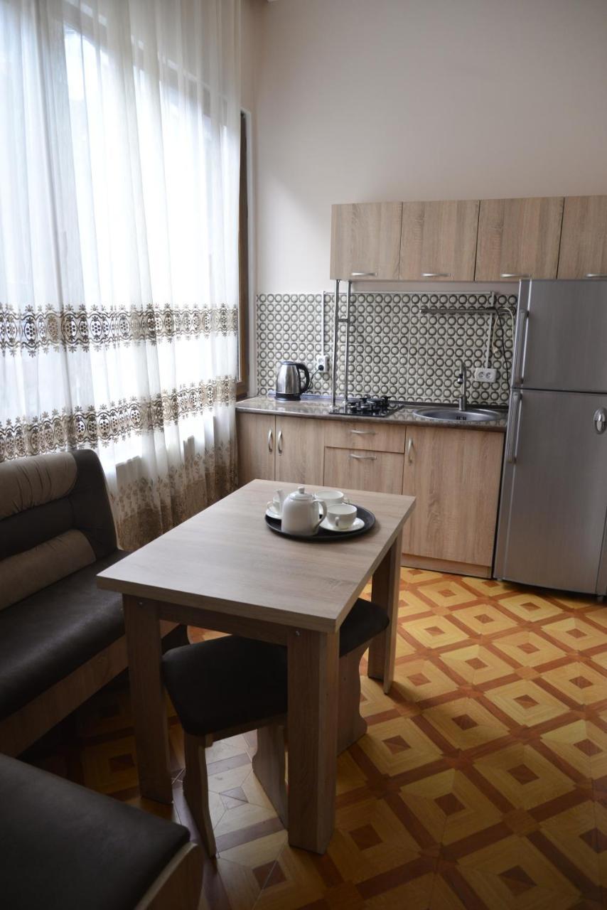 Hotel Victoria Боржомі Екстер'єр фото