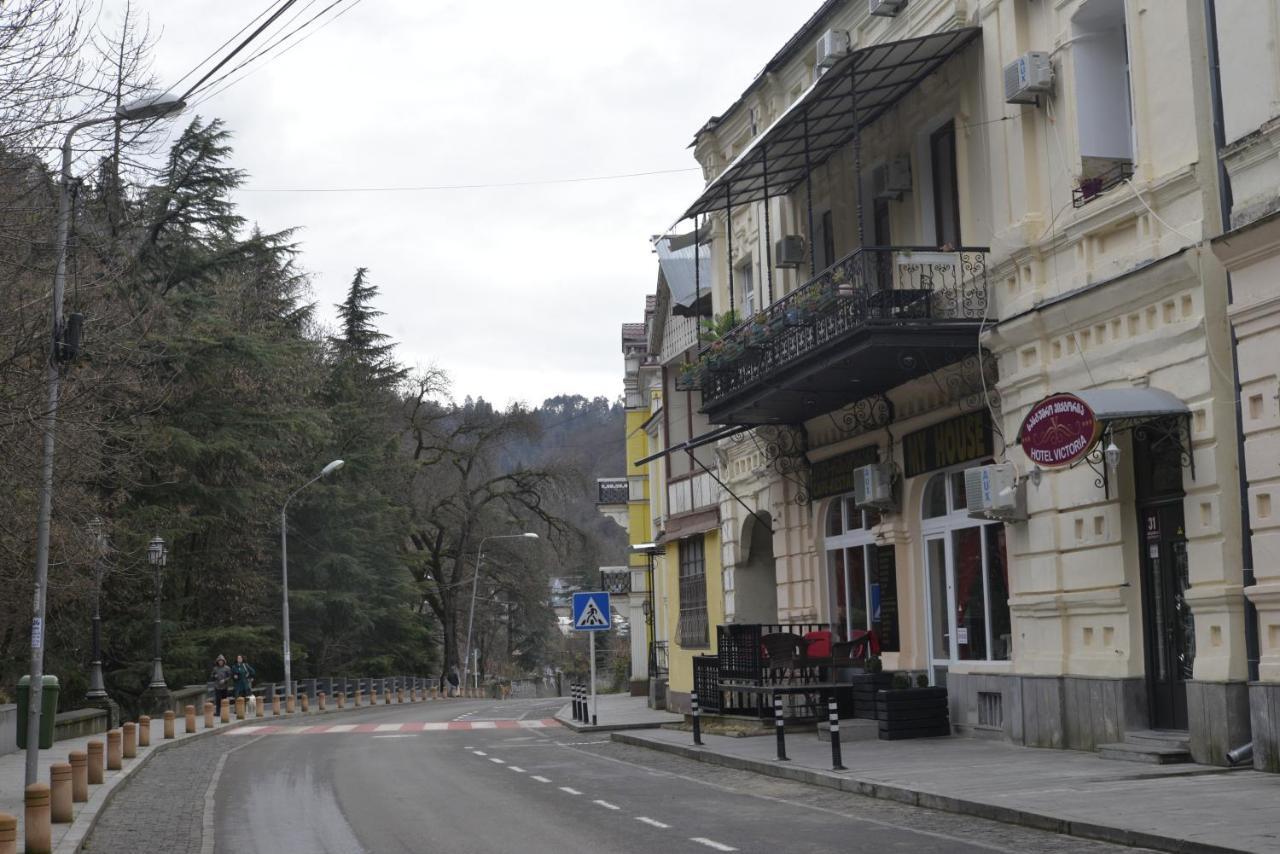 Hotel Victoria Боржомі Екстер'єр фото